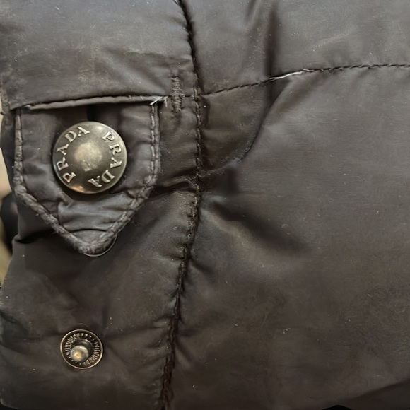 PRADA Down filled JACKET  Nylon , 100% down filled size small****missing hood - Picture 9 of 10